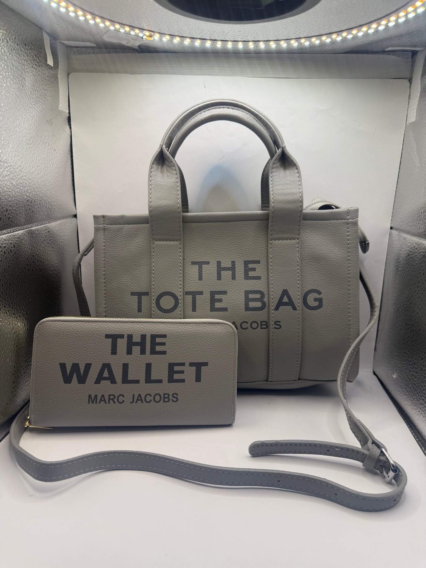 Marc Jacob Tote Bag w/Wallet
